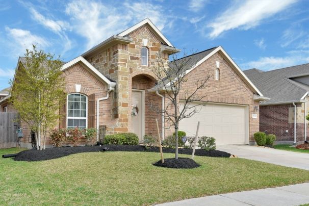 https://RobertV.NewConstructionHomesForYou.com